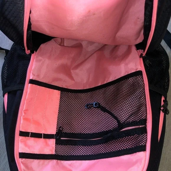 Adidas Backpack - Picture 6 of 10